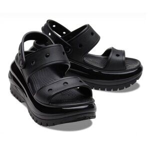 CROCS Black Shiny Mega Crush Sandal, size 6